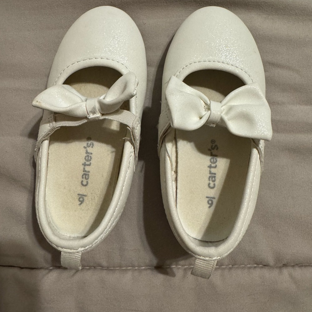 Carter's Cream Dress Shoes with Bow
